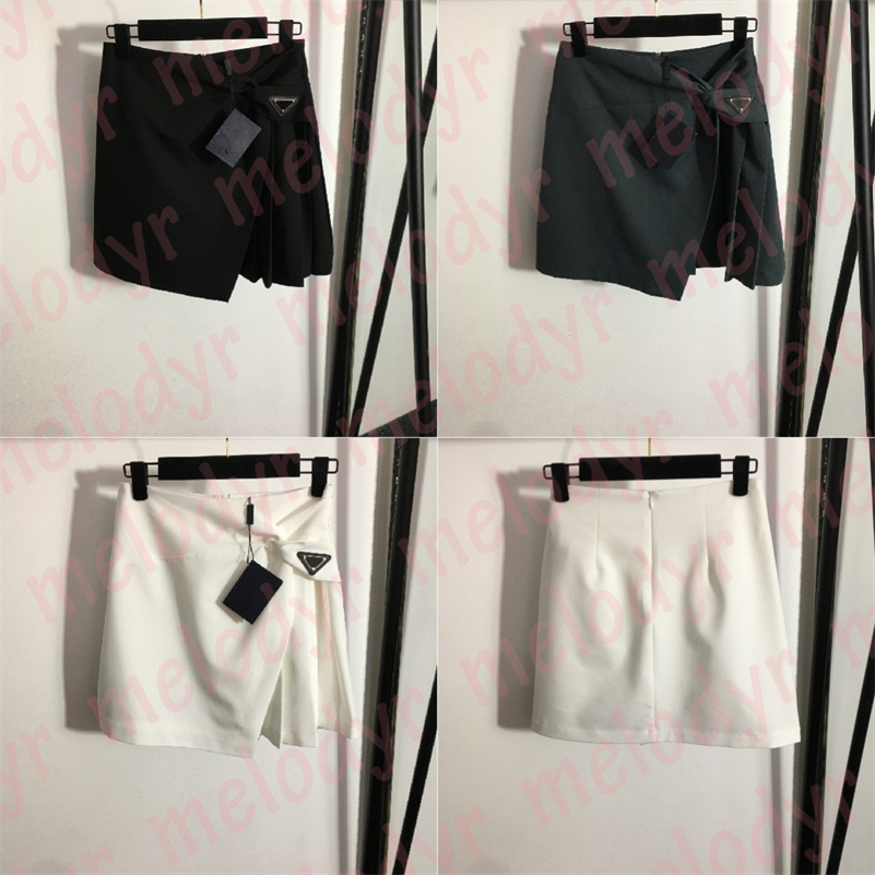 

Fashion Designer Shorts Skirts Womens Irregular Short Dress Triangle Badge Split Pleated A Line Skirt, Black