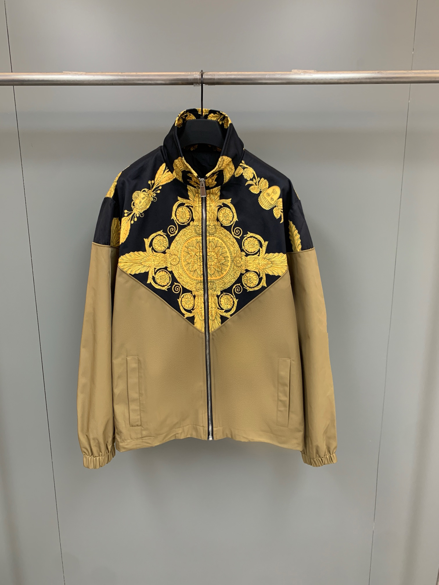 

Highend brand mens jacket fashion contrast color print design European size jacket luxury designer zipper jacket, Multi