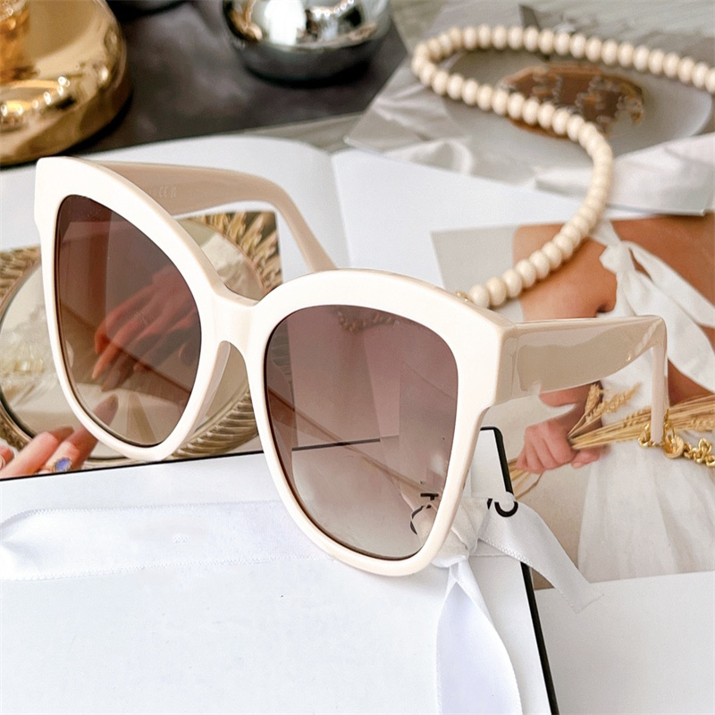 

Luxury Designer New Men's and Women's Sunglasses Spring beaded chain for women 5487 Latest Selling Fashion Celebrity Blogger Star Brand Design Frame Eyewear