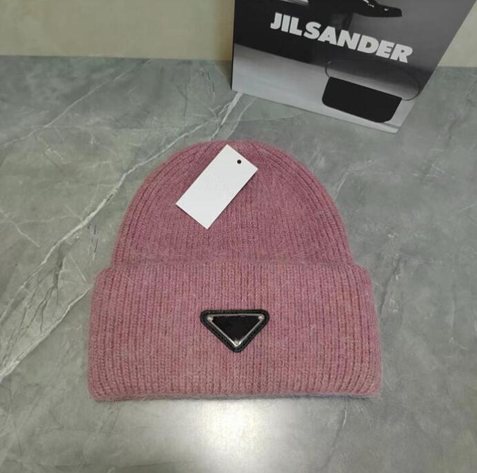 Luxury beanies designer Winter Bean men and women knitted hats Fashion fall woolen cap letter jacquard unisex warm skull hat