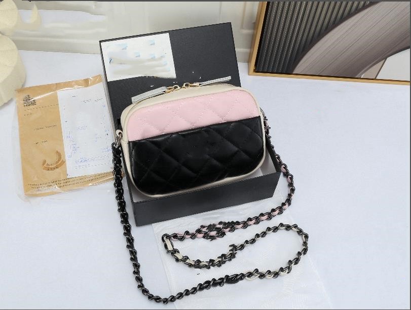 

Woman designer crossbody bag channel bag lady shoulder classic bags leather diamond lattice luxurys designers woman handbag purse chain bags 2633, Red