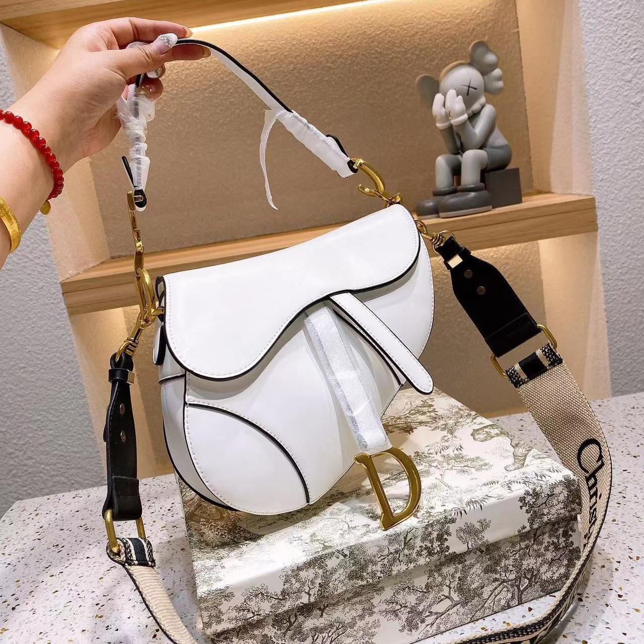 

Handbag Saddles bag with Strap Designer Bag backpacks Tote Wallet magnetic Metal pendant Purses Top 5A Shoulder bags Womens Crossbody Handbags e7, #10