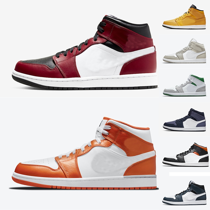 

Jumpman 1 University Blue Basketball shoes 1s High Dark Mocha Electro Orange UNC Light Smoke Grey Hyper Chicago bred royal toe men women running sneakers Top Version, 01