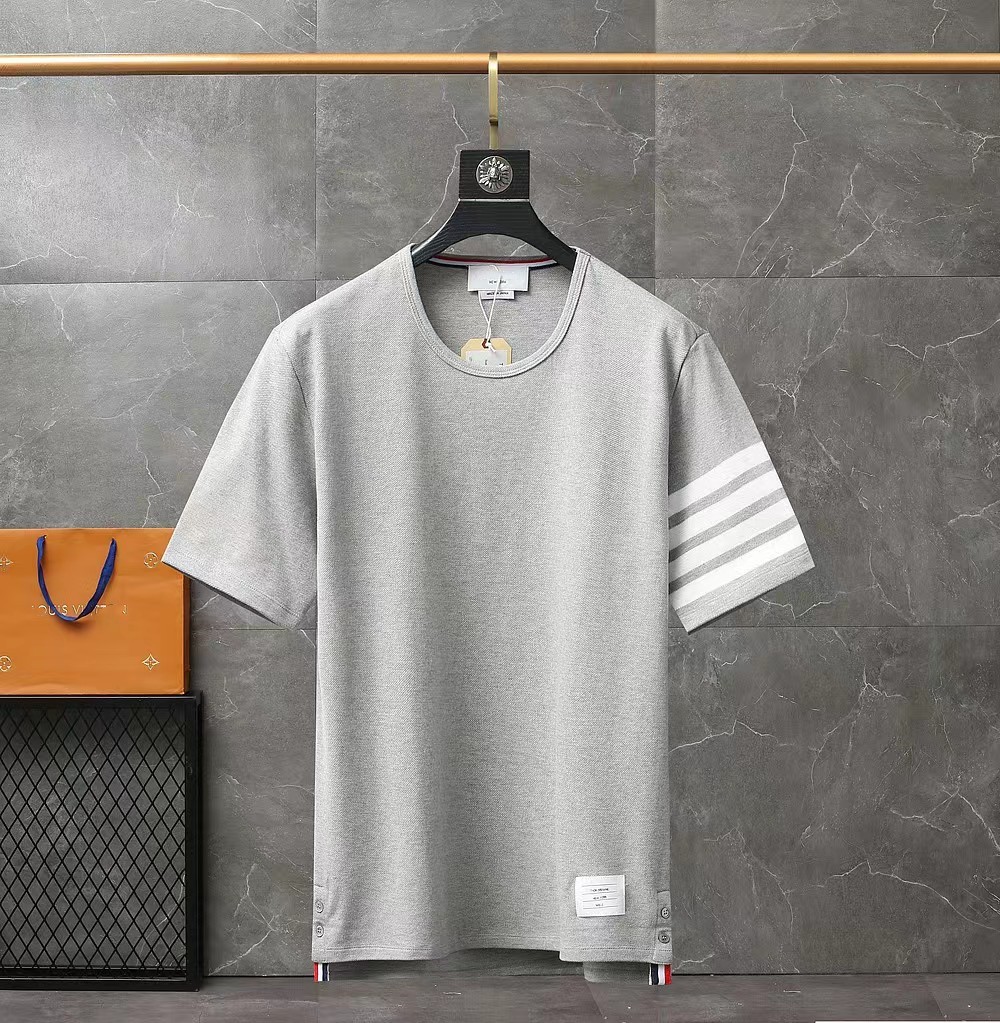 

Designers Men's T-Shirts Mens Womens Designer T shirts Printed man T-shirt Quality Cotton Casual Tees Short Sleeve Luxury Hip Hop Streetwear fashion horse polo T-shirt