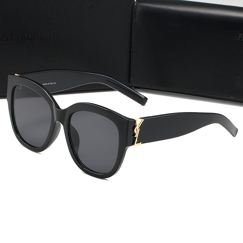 Designer Sunglasses for Women Men Original Eyeglasses Outdoor Shades fashion Luxury PC Frame Fashion Classic Lady Mirrors for Women and Men Glasses Unisex 