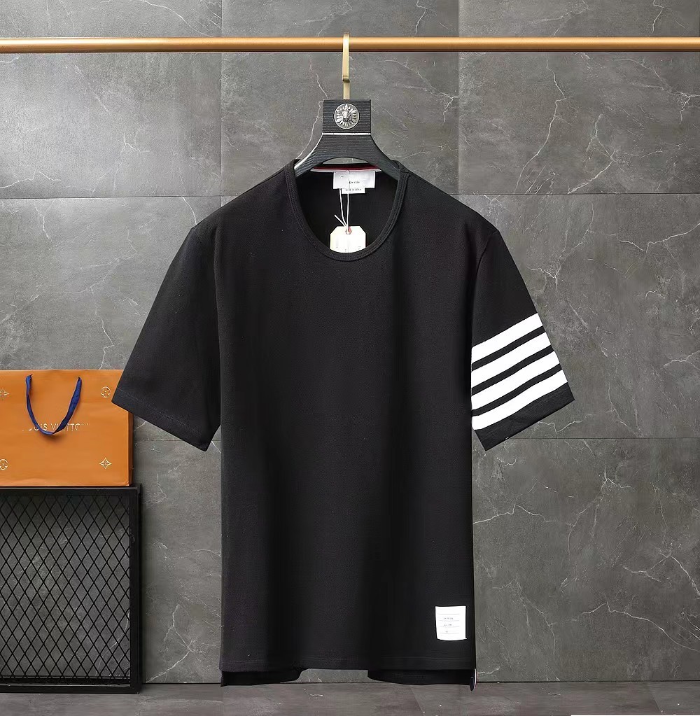 

Men's T-Shirts Mens Womens Designer T shirts Printed man T-shirt Quality Cotton Casual Tees Short Sleeve Luxury Hip Hop Streetwear T-shirt