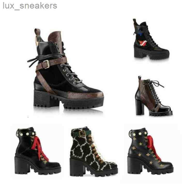 

2021 Latest Women shoes Martin Desert Boot flamingos Love arrow medal 100% real leather coarse Winter s boots with box size, Color 9