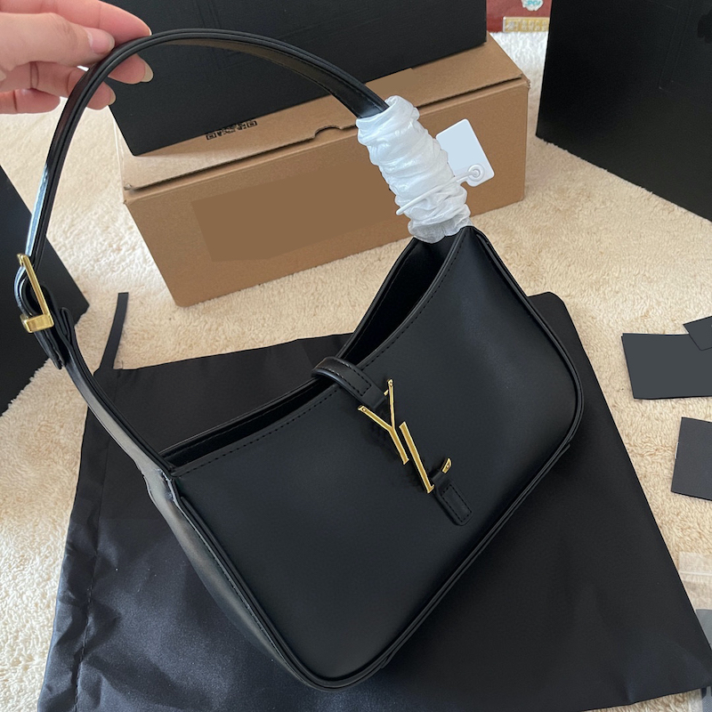 

Single Shoulder Bag Womens Bag Soft Designer Womens Open Top Crossbody Bag Letter Switch Button Mouth Cute Tramp Handbag Suitable for work and shopping, Black-no gift box