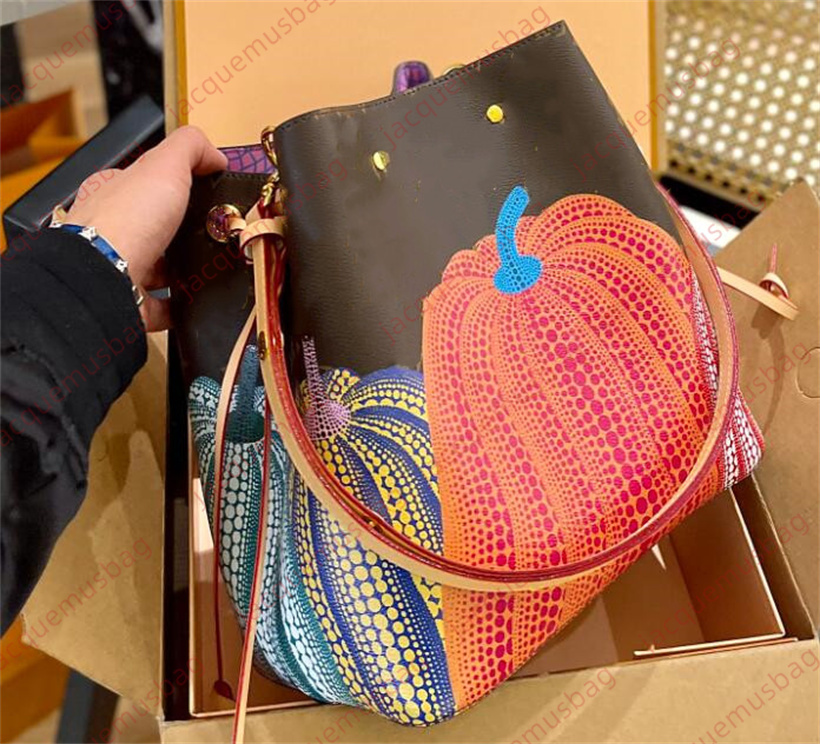 

Women Bucket bag YK NeoNoe handbag tote designer Shoulder crossbody Drawstring bags lady high quality Monograms pumpkin messenger wallet dhgate Sacoche M46473