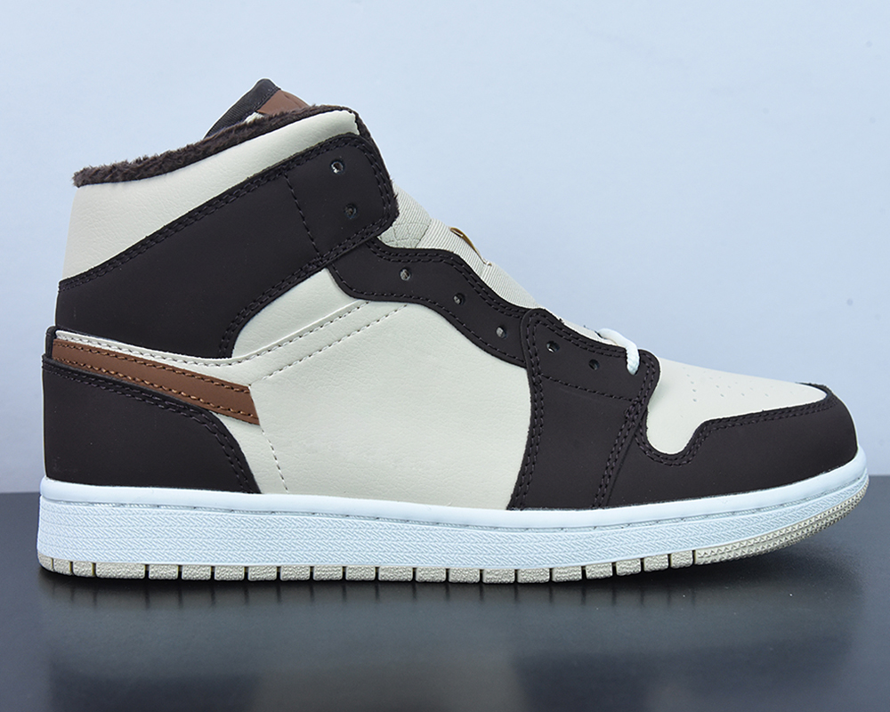 

Jumpman 1 Mid Features Fur Liners Basketball Shoes 1s Brown Basalt Pecan Oatmeal Sports Outdoor Sneakers Whit Box, #1