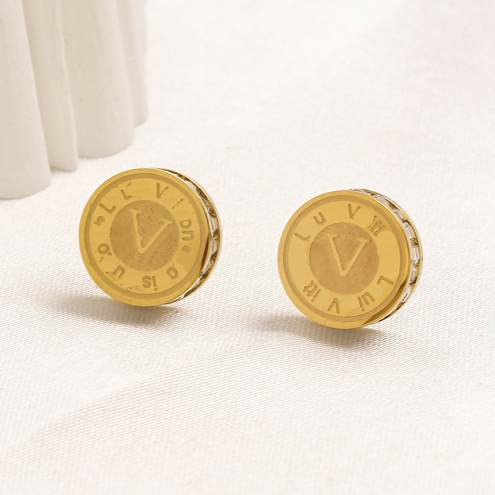 

Women's Round monogram Stud Earrings 18K Gold Plated Gift Love Earrings Designer Couple Jewelry Earrings Wedding Party Jewelry Accessories Wholesale