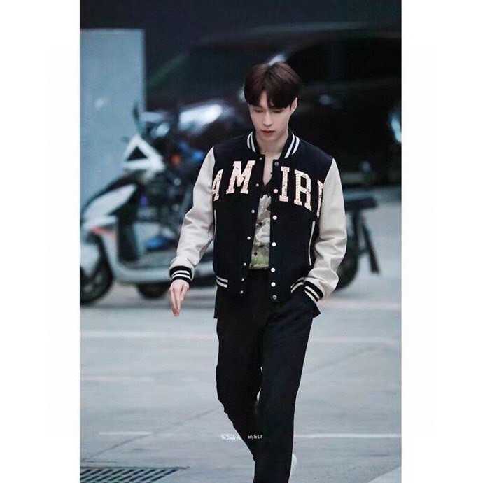 

Designer Clothing Casual Coats Amiiri 2023 Spring Autumn New Laser Printed Letter Wool Flying Jacket Casual Warm Coat Trend Denim Outerwear windbreaker, Shipping fee
