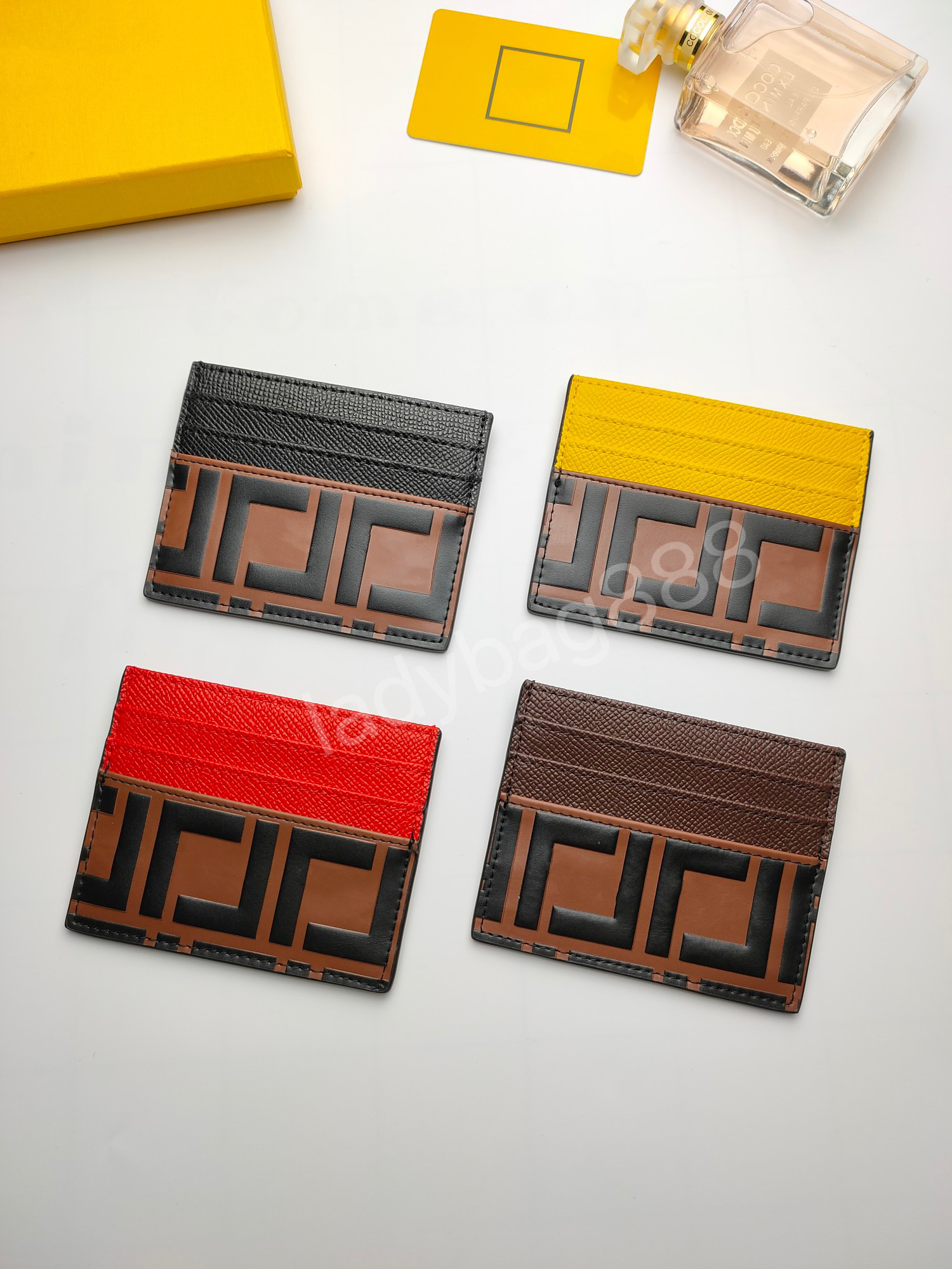 

Luxury Brand Card Bag Men's and Women's Card Holder Classic Wallet, Red