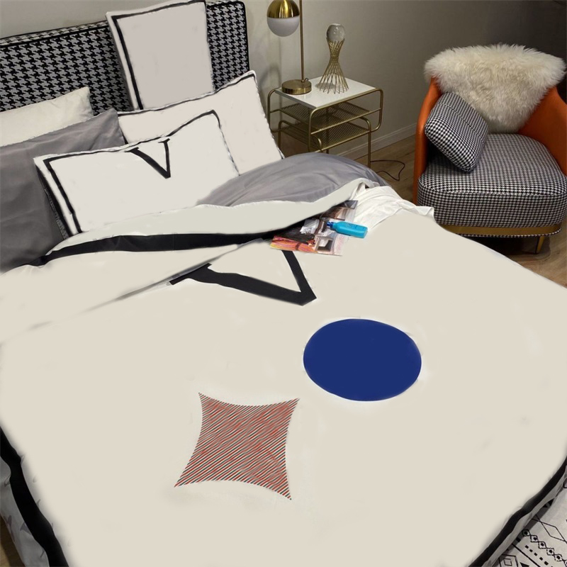 

White black mixed color bedding trendy king queen size 4pcs set with distinctive pattern european style youth popular designer beddings high quality JF016 B23, 3#