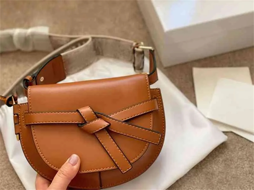 

2023 brand Bags Tote Women Leather Saddle Messenger Fashion Lightweight Handbag Shoulder luxury Brown Brand Designer Crossbody Female Purses, No box