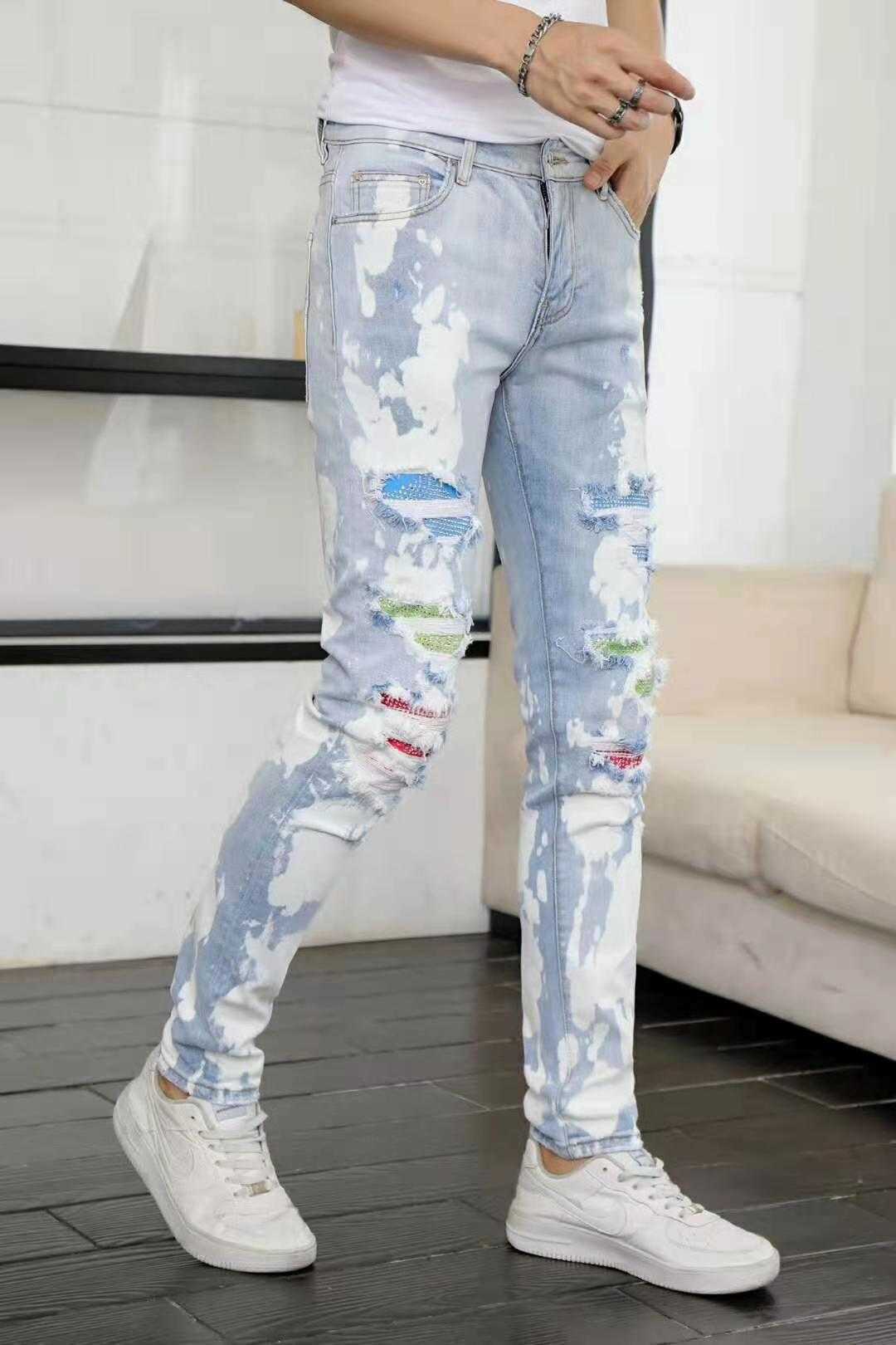 

Designer Clothing Luxury Casual Fashion Denim Pants Amiiri Trendy Brand Torn Patch with Diamond Embellishment Slimming Slp Paint Elastic Small Foot Skinny Mens Jea, Blue