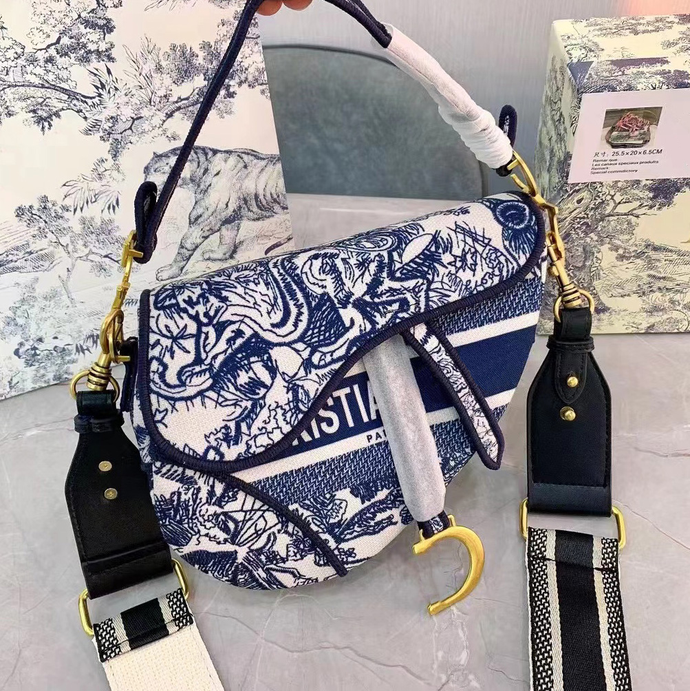 

Handbag Saddles bag with Strap Designer Bag backpacks Tote Wallet magnetic Metal pendant Purses Top 5A Shoulder bags Womens Crossbody Handbags w4, #21