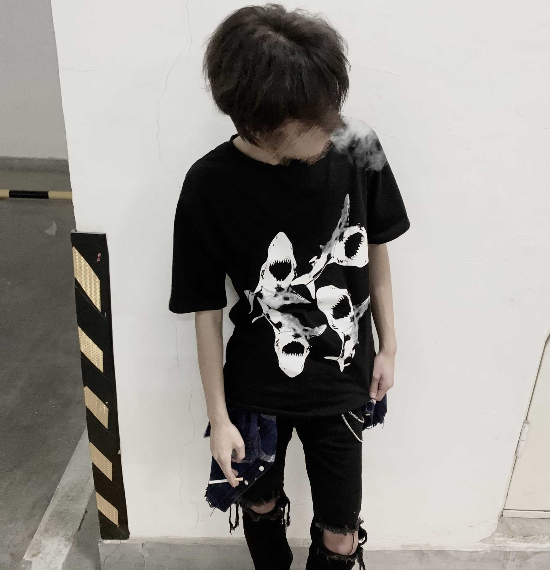 

Designer Fashion Clothing Tees Tshirt Maple Autonomous Amiiri Shark Short Sleeve High Street Round Neck Pure Cotton Printing Trend Short Sleeve Unisex, Black