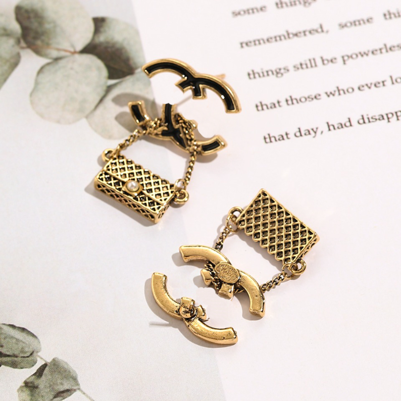 

Designer Bag Stud Earrings Womens Love Black Earrings 18K Gold Plated 2023 New Gifts Jewelry Wedding Party Girl Earrings stainless steel Jewelry Wholesale