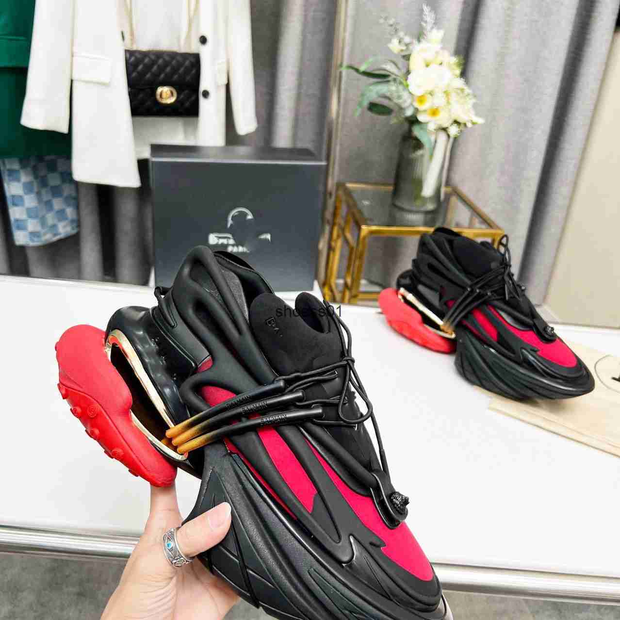 

2023 New Balmians Casual Shoes Thick Sole Fashion Color Matching Sports Shoes Spacecraft Space Couple Dad Shoes, Black red 1