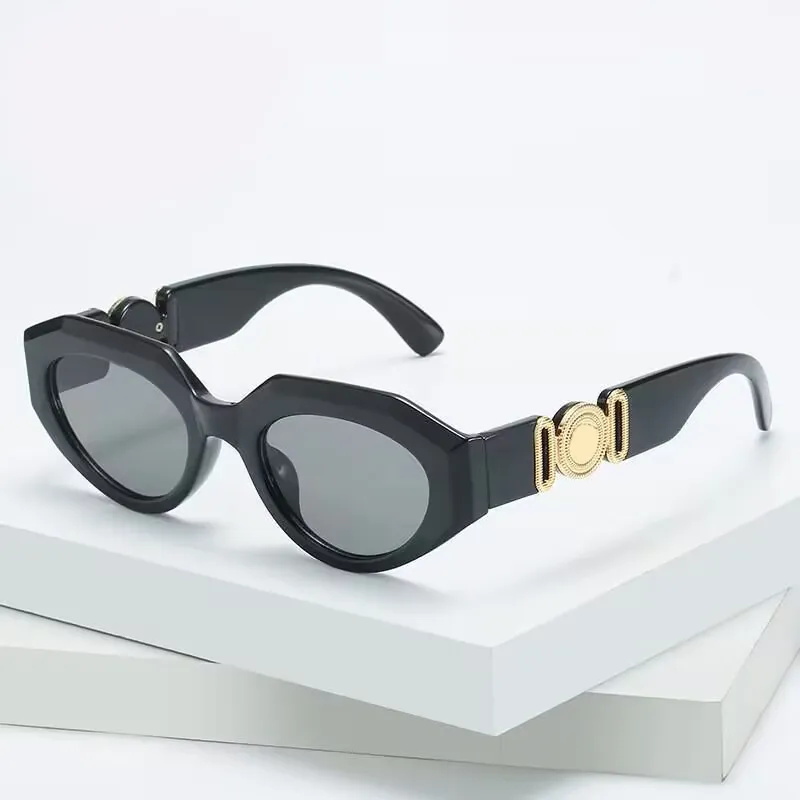 

Sunglasses for ladies designer eyeglasses medusa trendy occhiali da sole black frame with gold plated parts luxury sunglasses womens acetate ZB008 E23