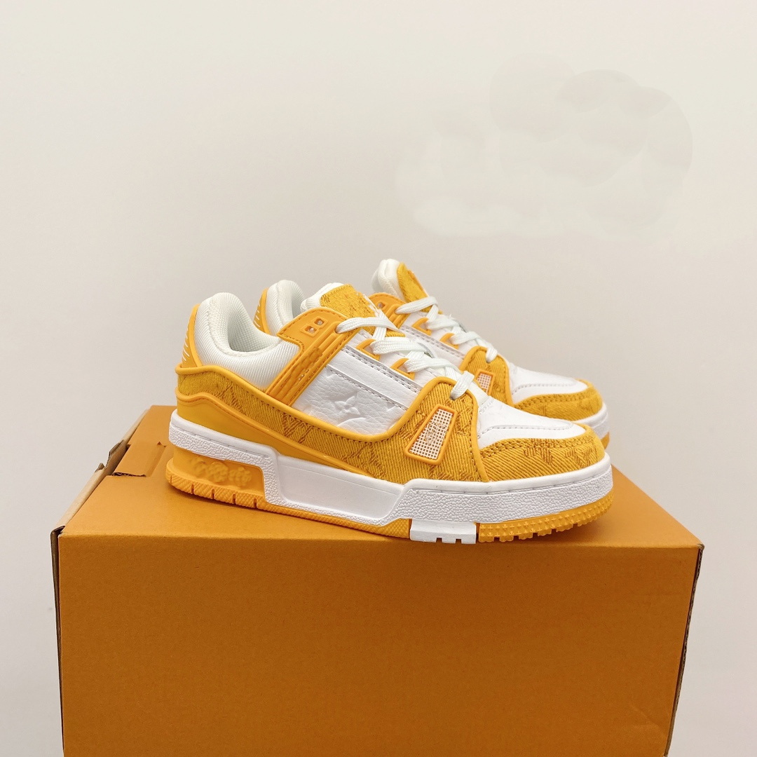 

Toddler Black white sneakers for sale Yellow black blue Pink BABY kids boys Sport Shoe Trainner Sneakers size US9C-US5Y