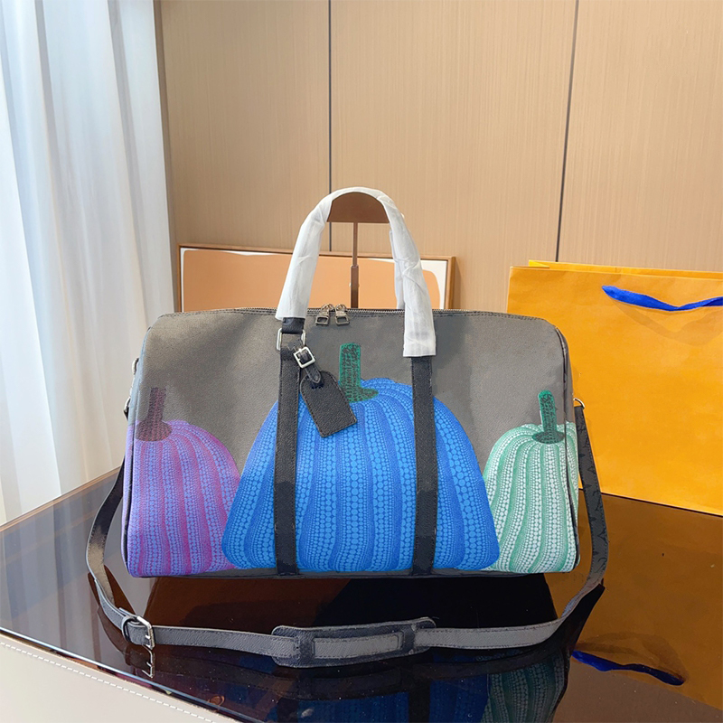 

Fashionable Crossbody Tote Bag for Travel, Men and Women - Designer Backpack with Handbag Features, Messenger bag