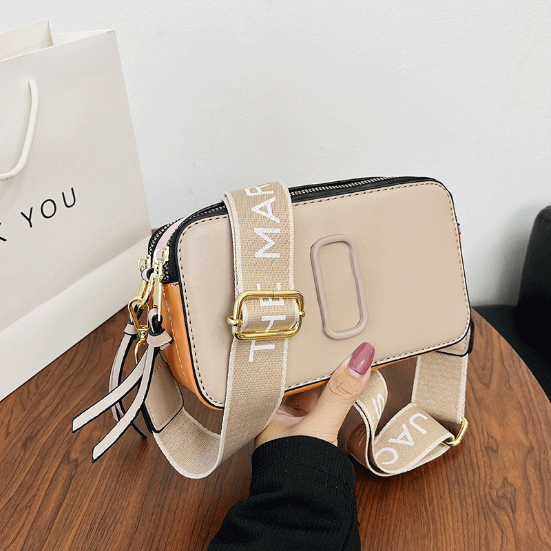 

camerabags bag women's bag new 2023 European and American retro contrast small square bag one-shoulder cross-body camera bag, Straw - brown