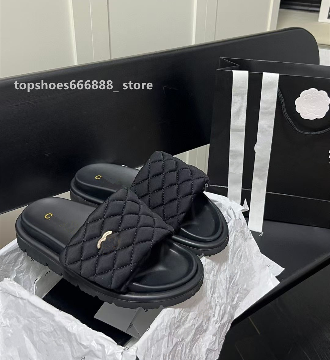 

2023 Men Women Summer Slippers Luxury designer Sandals Fashion quilted Couple Slide brands Flip-flops quilted channel Casual Shoes Sapatos, C6 high quality