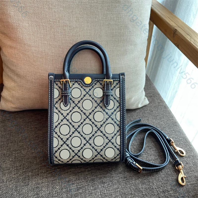 

Women's leisure Mini score pack Luxury designer handbags Leather shoulder strap Cross body bags High quality Shoulders bag clutch totes hobo purses wallet, Red leather