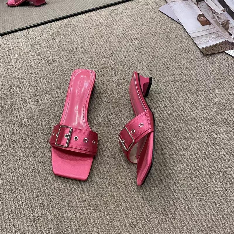 

Slippers 2023 Women's Summer Square Head Low-heeled Metal Decoration Outerwear Beach Flip Flops Women Shoes, Black