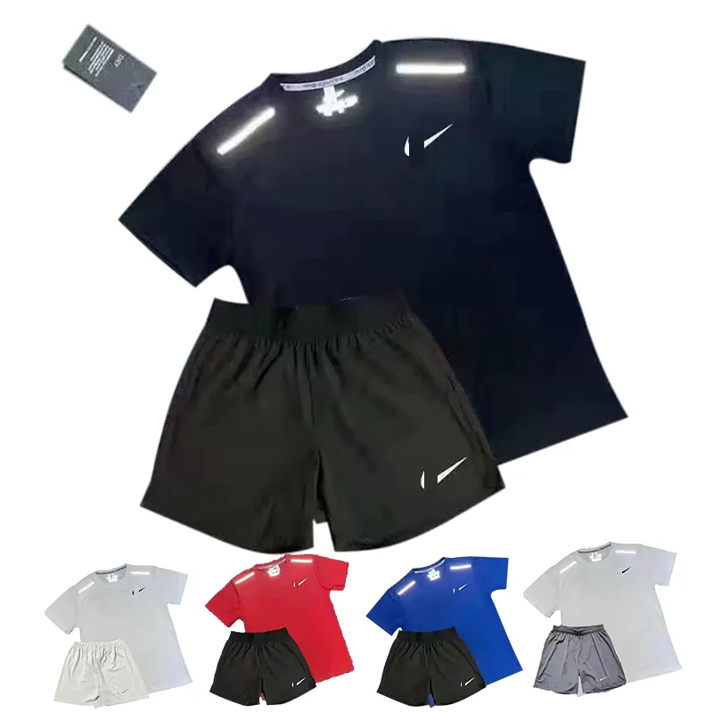 

Thick mens tracksuit summer quick drying set t shirt trapstar sports student training track and field men running basketball sportswear Asian size 0HR4