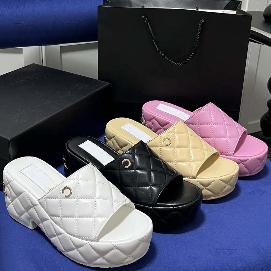 

Sandals Designer Women Sandals Real Calf Leather Womens Slides With Box And Dust Bag Jelly Quilted Platform Summer Grandad Luxury Sandal Beach Circular, #1