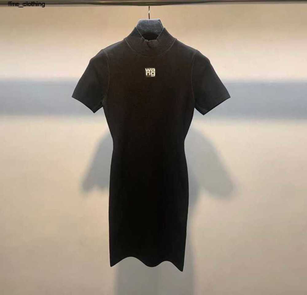 

designer Alexander spring summer Dawang' wrap skirt wangs versatile slim close waist black knitted short wang sleeve dress female Classic 23ss, Black dress is tight