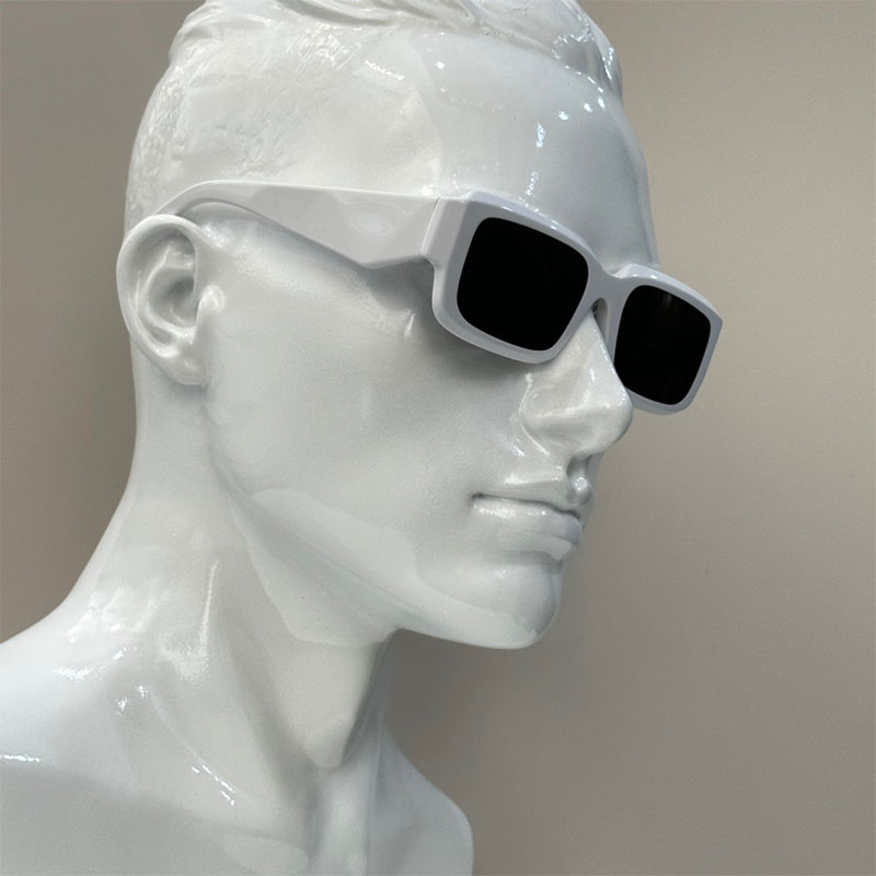 

Designer Sunglasses Symbole Sunglasses Classic Inverted Triangle Leg Fashion Men And Women Leisure High Quality Sunglasses UV400 Protection SP27