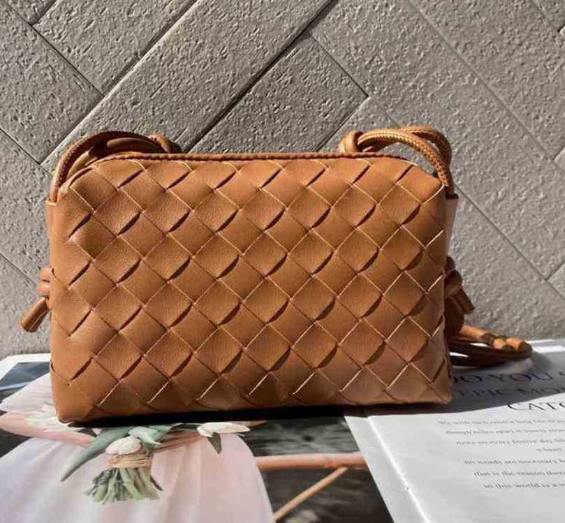 

Best Shoulder Bags New Luxury Bags Brand-name Totes Bag Bottegas Veneta Italy Authentic Material Woven Designer Square Spring Fashion Outlet YI-VYHT, Red