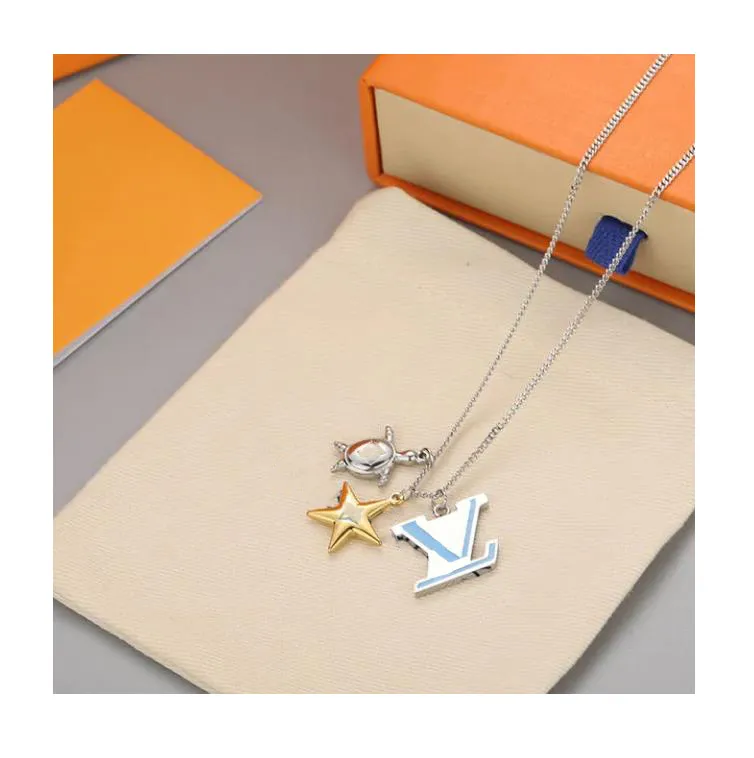 Pendant Necklaces letter V Ljia Little turtle alphabet star three-in-one necklace jewelry chains luxury for mens womens bijoux cjewelers-image-923623635