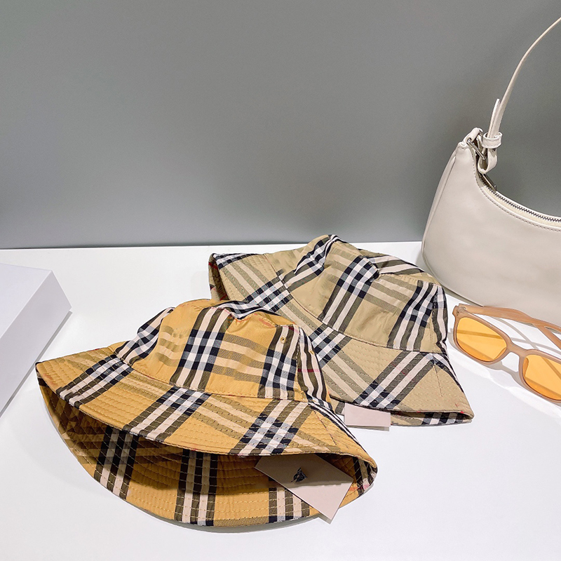 

bucket hat Classic striped plaid designers hats luxury sunshade men and women Elegant charm fashion trend Casual four Seasons gift summer hat Classic timeless, Khaki