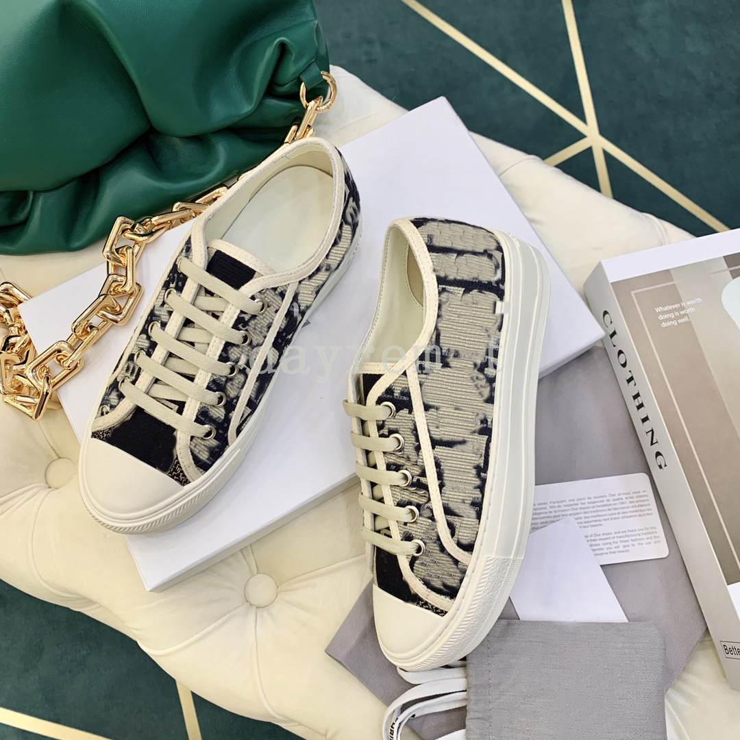 

Designer Alphabet Canvas Shoe Printed Embroidery Casual Shoes Women Sneakers Low High Top Trainer Outdoor Mesh Lace-UP Oblique Socks Trainers With Box, 10