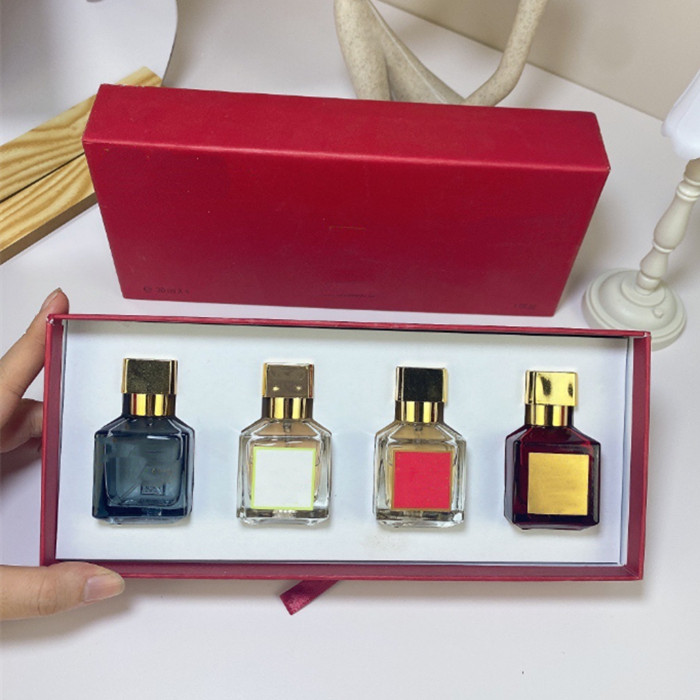 

Baccarat Perfume Set 30ml 4pcs 70ml Maison Bacarat Rouge 540 Extrait Eau De Parfum Paris Fragrance Man Woman Cologne Spray 2.4fl.oz Long Lasting Smell