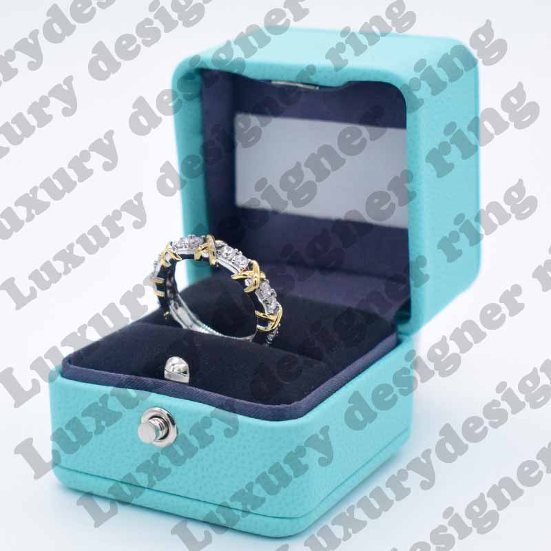 

Designer X-shaped Titanium Steel Silver Love Ring Cross Between Diamonds Men And Women Rose Gold Jewelry Couple Ring Gift With Box