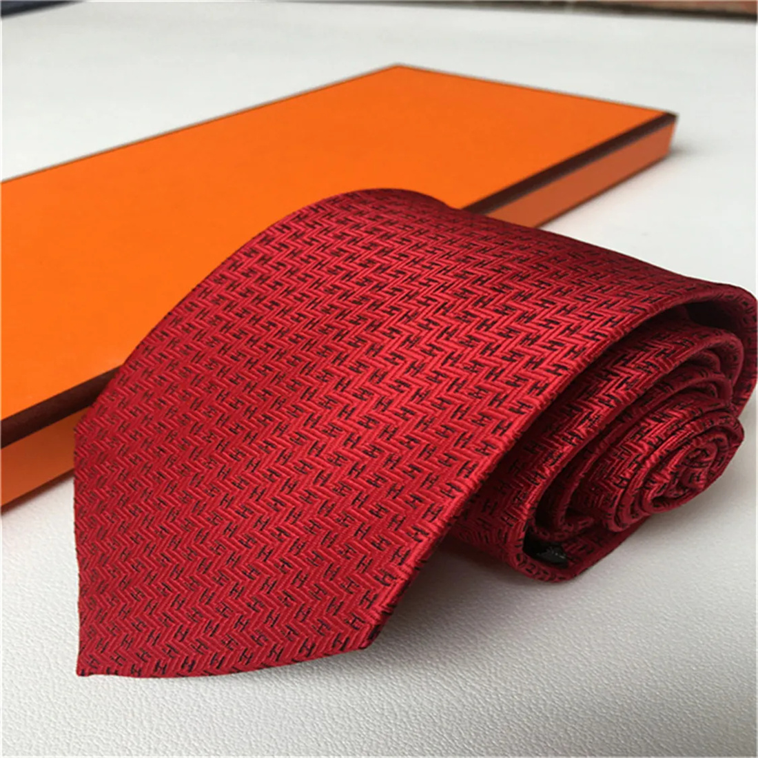 Design Mens Men Formal Necktie Ties Fashion Neck Tie Lock Chain Printed Luxurys Designers Business Cravate Neckwear Corbata Cravattino-image-923708473