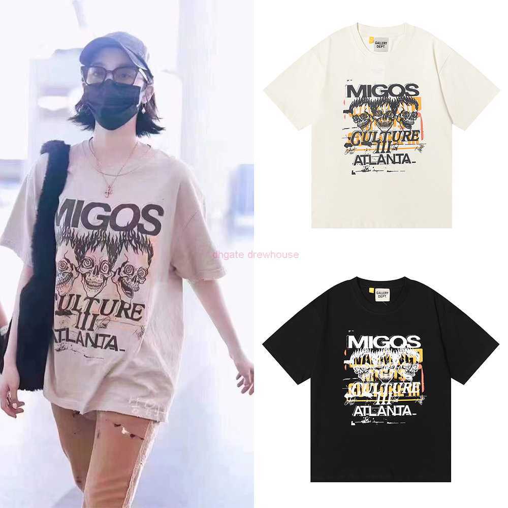 

Fashion Designer Clothing Tees Rock Tshirt Galleryes deptes Gold Stamped Old Wash Short Sleeve High Street Unisex Letter Printing Casual T-shirt Hip hop TShirts Tops, Apricot