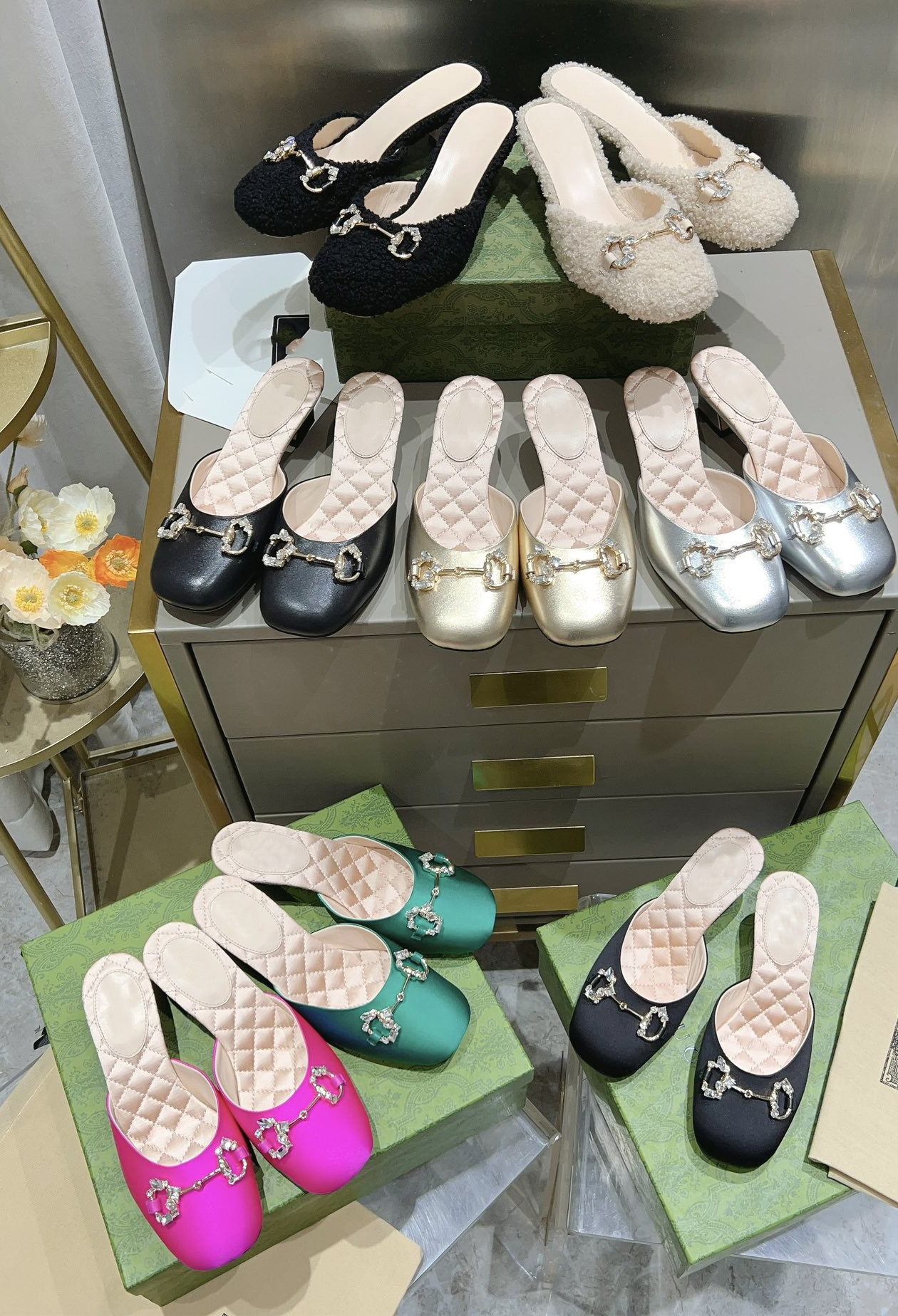 High Quality New Sexy High Heel Mules Ladies Leather Sole Slippers Women Crystal Shine Metal Chian Pointed Toe Platform Mules Slip on Shoes Woman-image-923747888