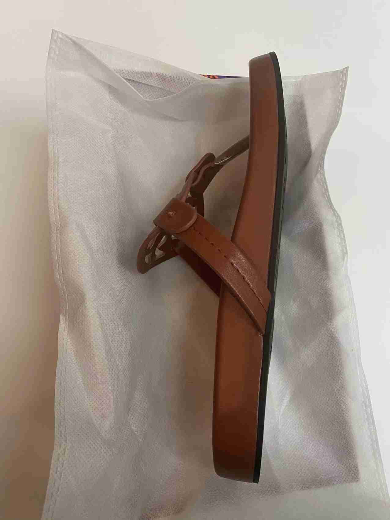 

Women Summer Slippers Sandals BOM DIA FLAT MULE Cool Effortlessly Stylish Slides 'sStraps with Adjusted flip-flops large Size 35-43 with Box