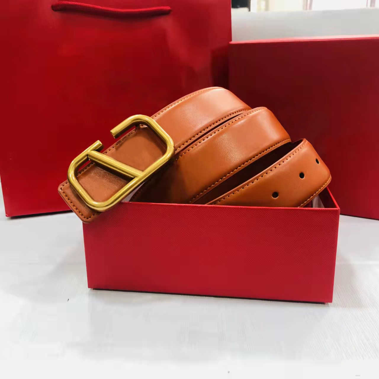 

Leather Belt with Luxury V Buckle Orange Cowskin Antique Gold Buckle Cintura Letter Fashion Belt for Man Woman AAA1.1 Belt, 3.8cm