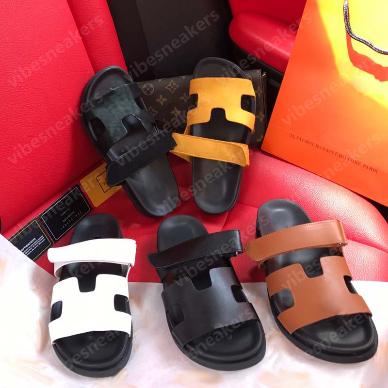 

2023 Designer Chypre Slippers Classic Beach Flat Sandals Luxury Summer Lady Leather Flip Flops Top Quality Men Women Slides Size 35-44