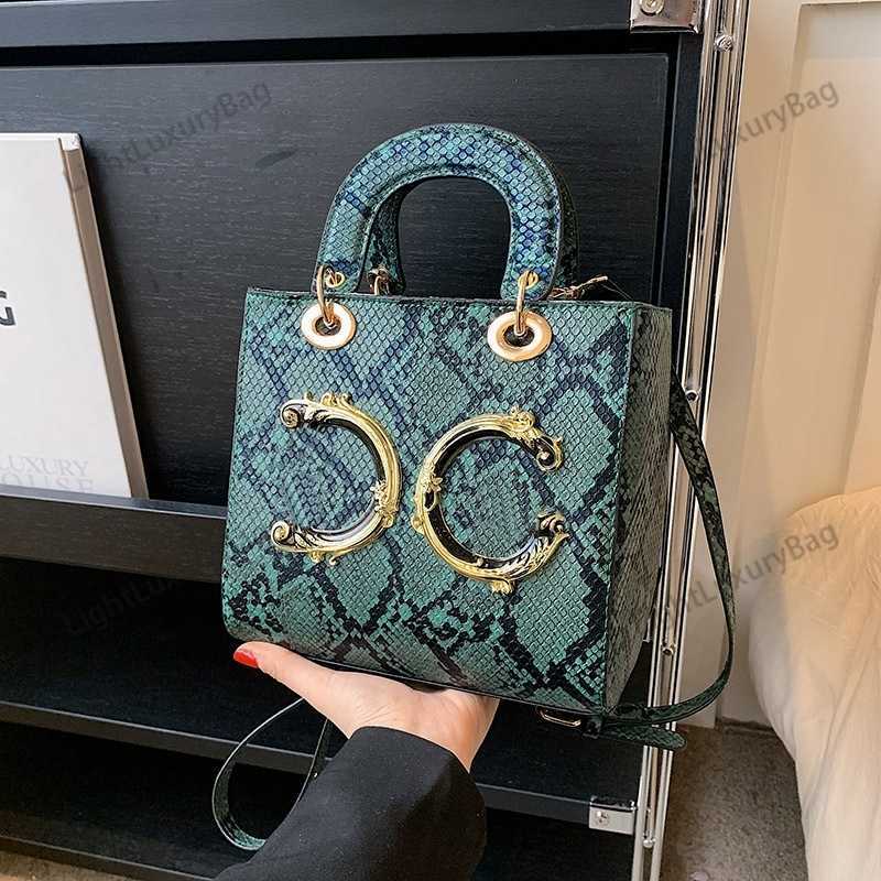 

Designer New Luxury Snakeskin D Grain Crossbody Bags Women's Fashion G Brand Mini Tote Various Colors Handbags shopping Purses 230427