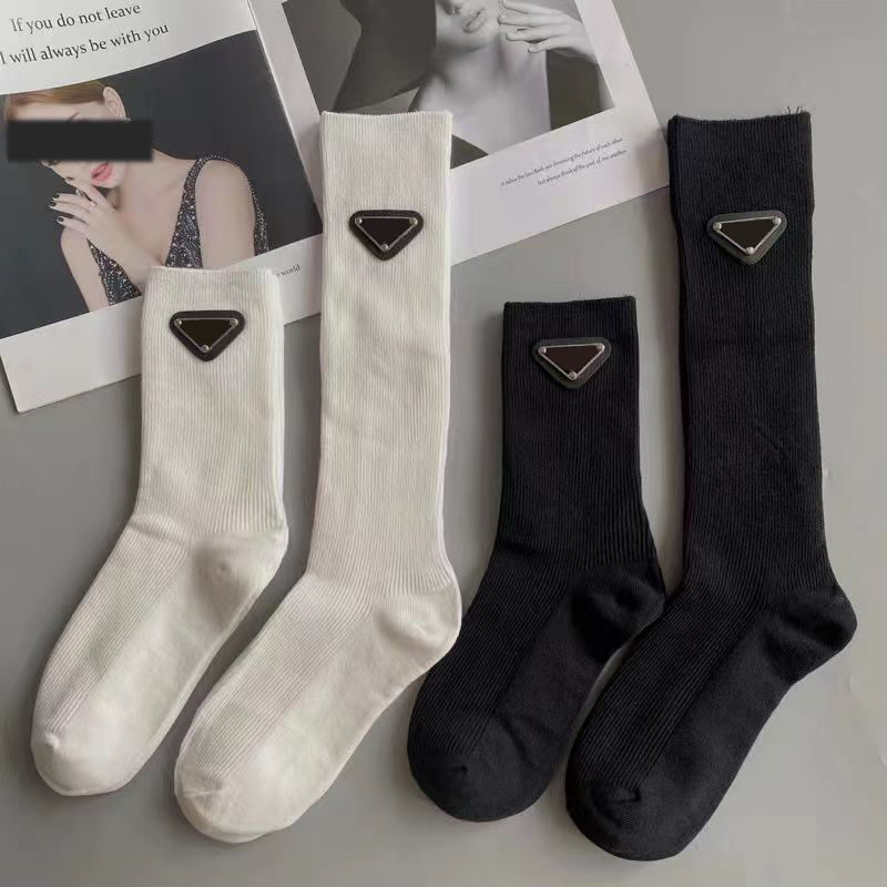 

Designer women's socks black and white high socks calf socks fashion knee socks