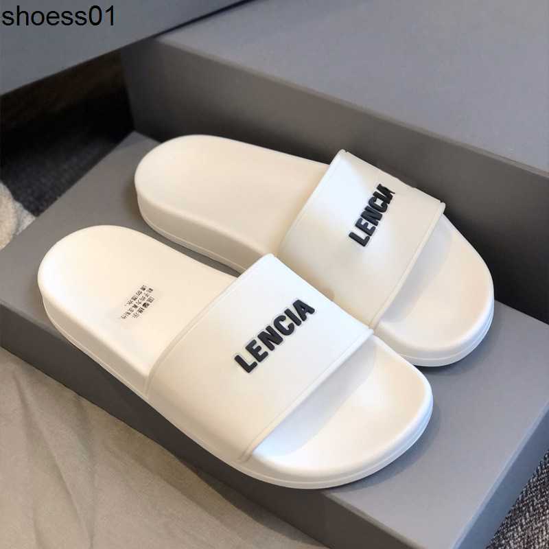 

2023 summer balencigas slippers men's and women's wear non slip waterproof one word slippers and letter lovers' beach shoes, Red